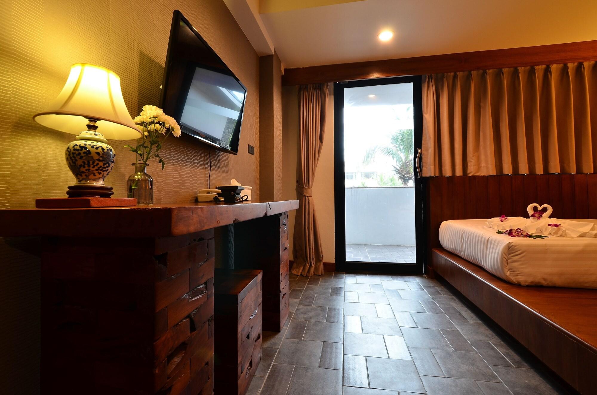 Lap Roi Karon Beachfront By Shanaya Exteriér fotografie