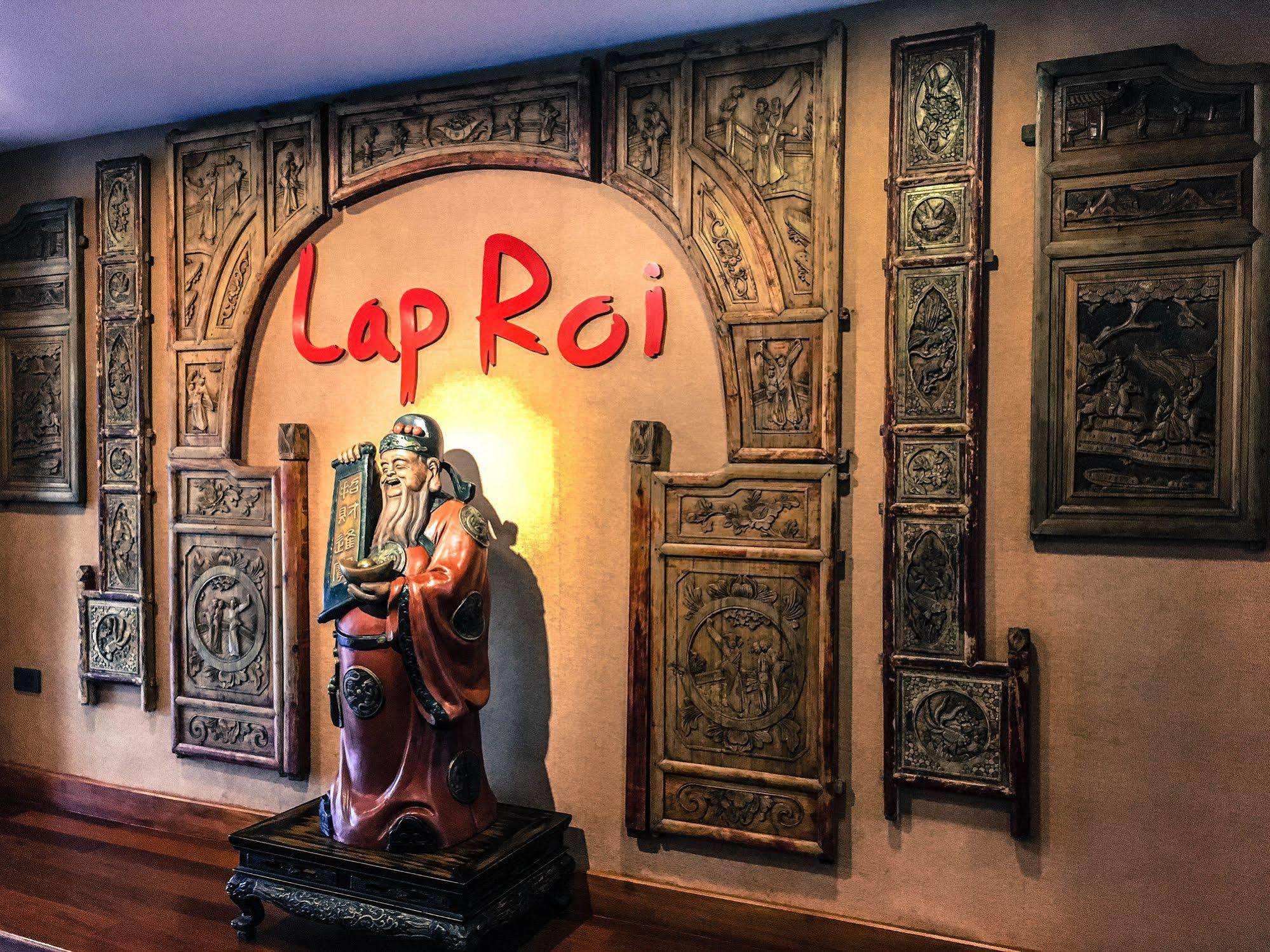 Lap Roi Karon Beachfront By Shanaya Exteriér fotografie