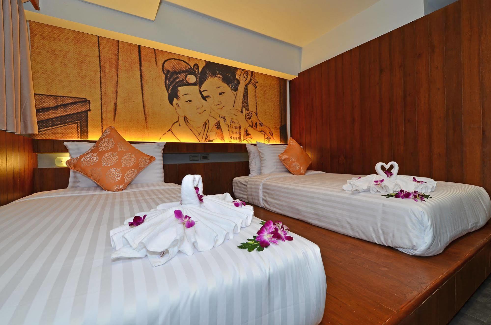 Lap Roi Karon Beachfront By Shanaya Exteriér fotografie